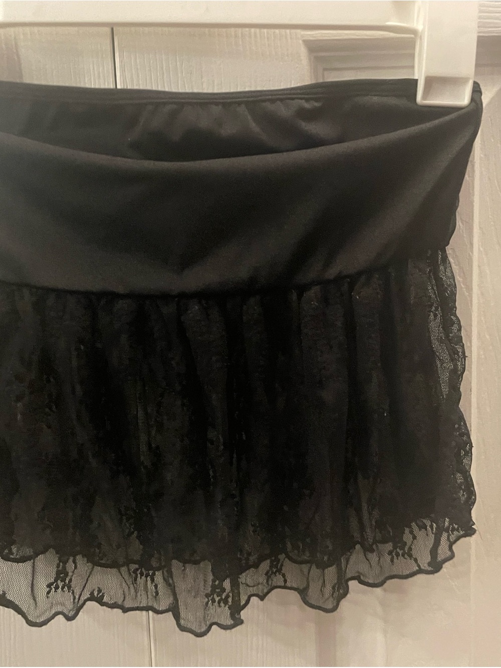 Black Lace cropped vintage tube top